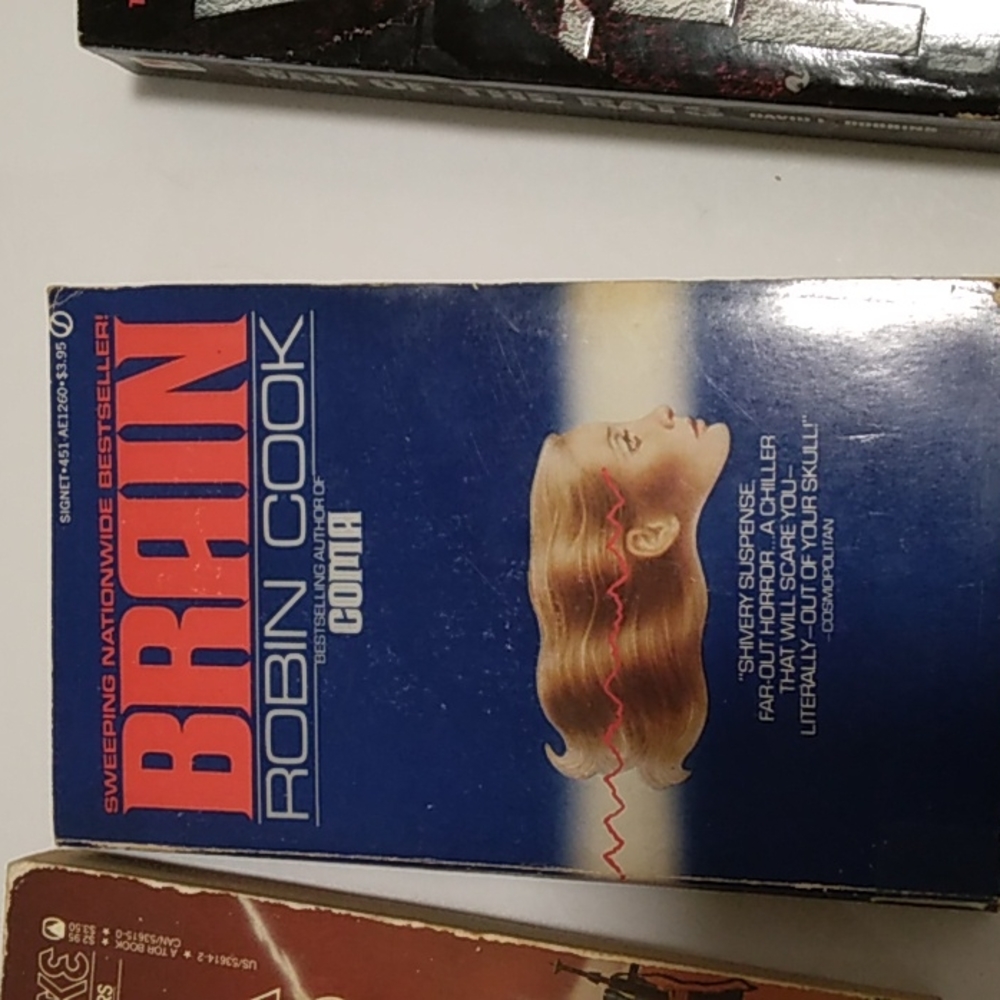 Bundle Books - Picture 4 of 7